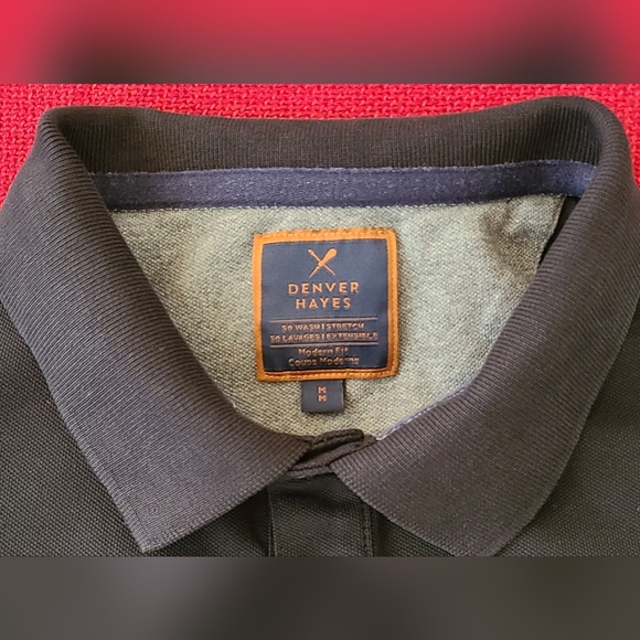 Denver Hayes Men's Stretch Polo - Classic Fit (wore once) - Picture 4 of 4